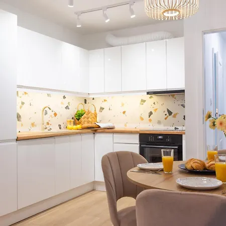 Totu Sunset Kaczynskiego Apartament